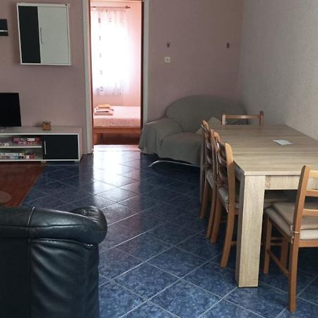 Guest House Antonela スモーヤナク エクステリア 写真